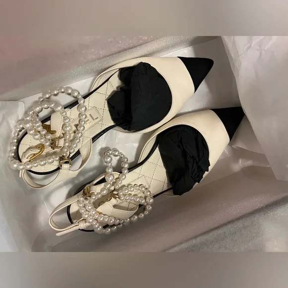 🌸RARE🌸 AUTHENTIC CHANEL PEARL SLINGBACK SIZE 36C gently used condition!! - Picture 11 of 12